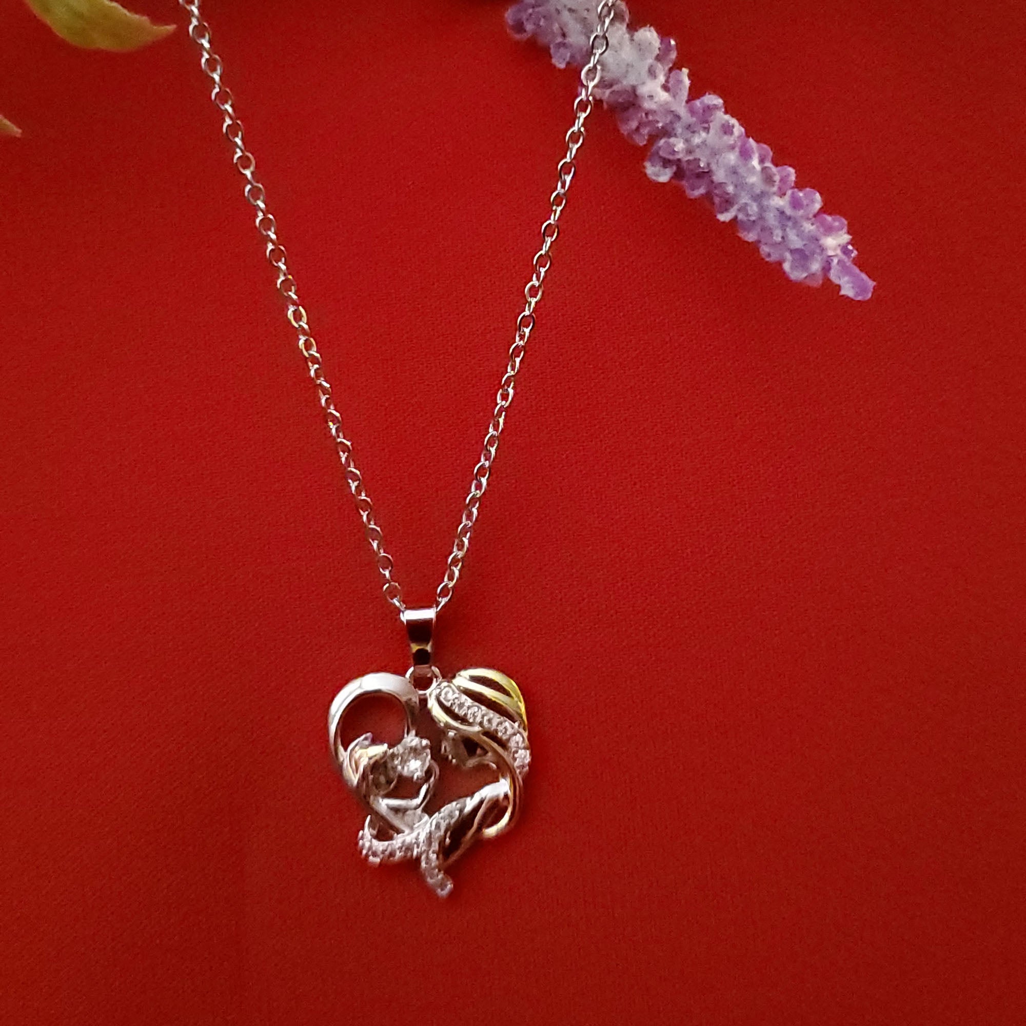 Classic High Quality Mother and Child Loving Unique Heart Necklace