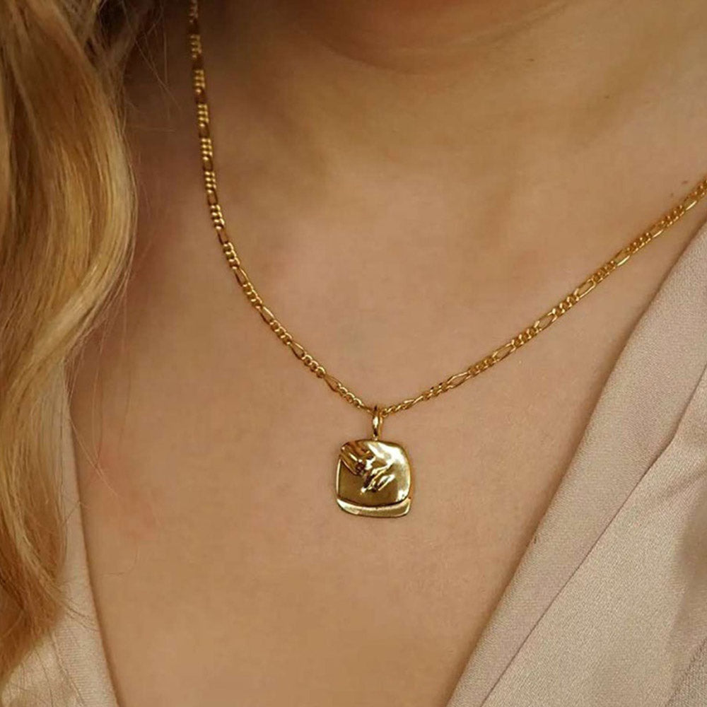 Face Necklace 18ct Gold